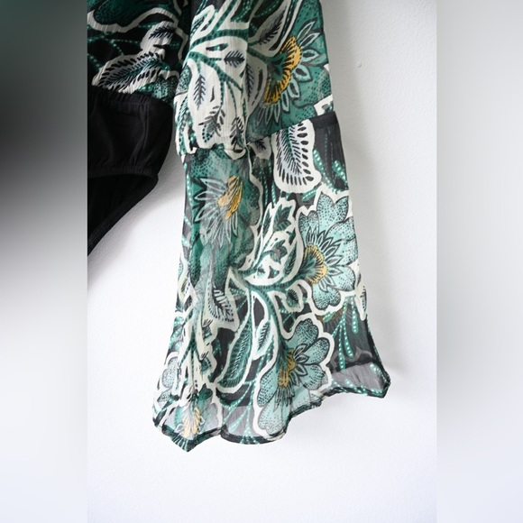 Band of The Free Bonnie Floral Bodysuit - Picture 8 of 11